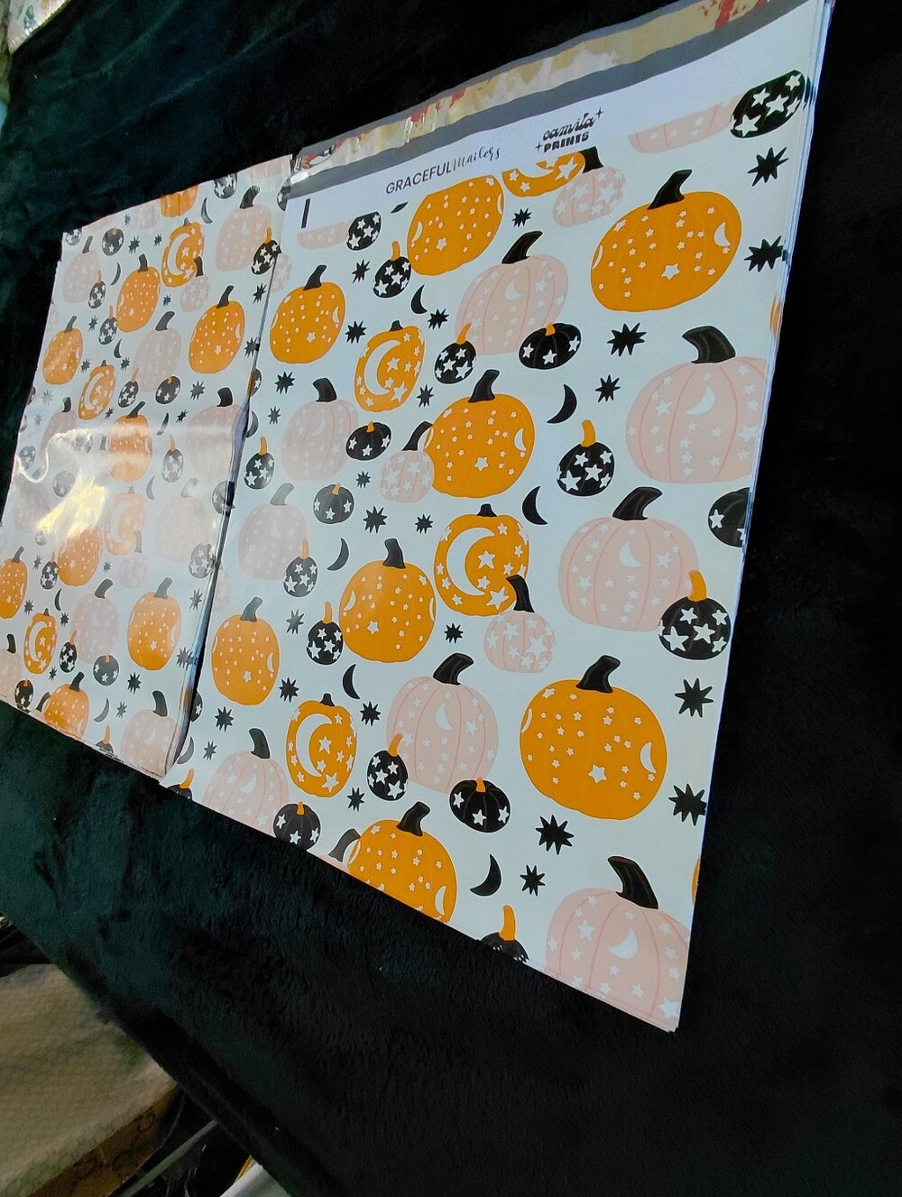 15ct. 14.5x19 Pumpkin Pattern Polys Random Thank You Cards/Stickers - Picture 3 of 4